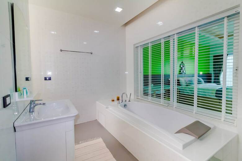 Hotel Chalong Hill Tropical Garden Homes