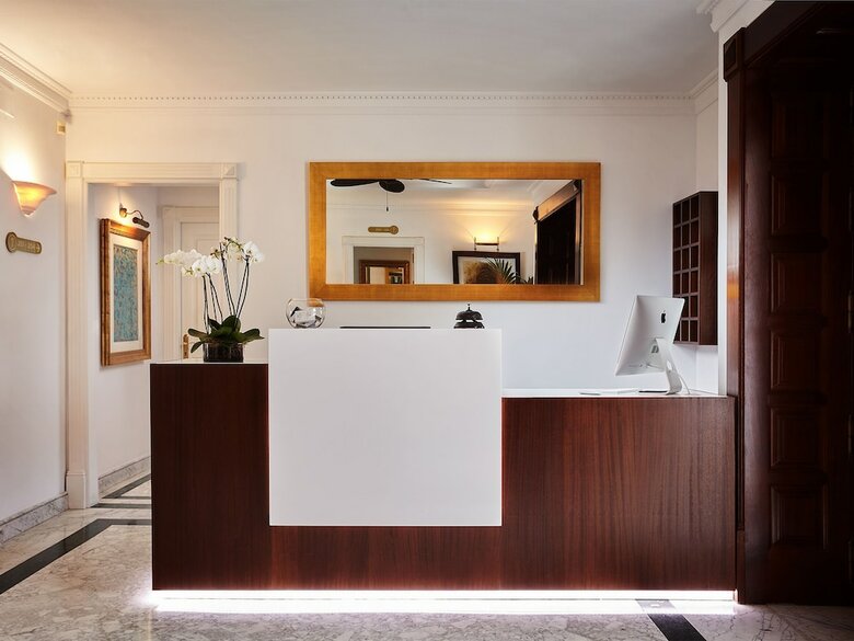 Hotel The Touch Puerto Ban�s
