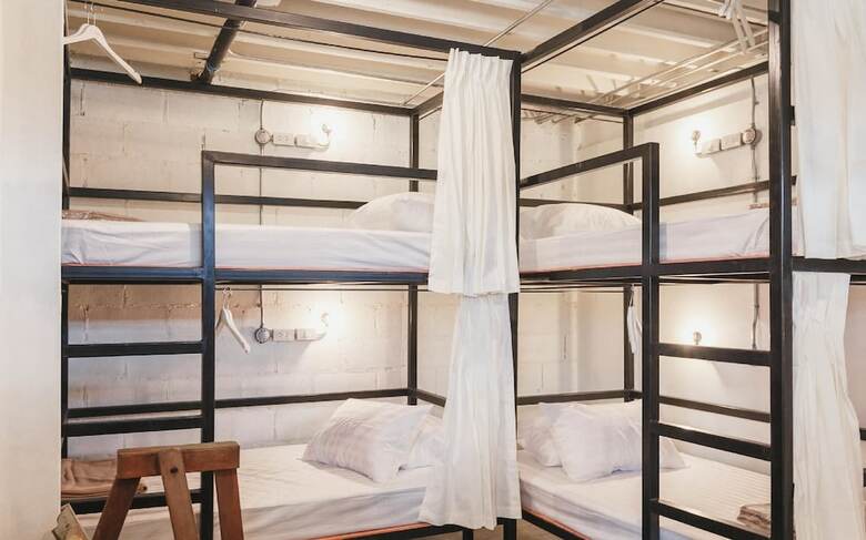 Hostal Nivas Siam Hostel
