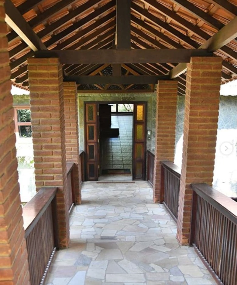 Hotel Bougainville