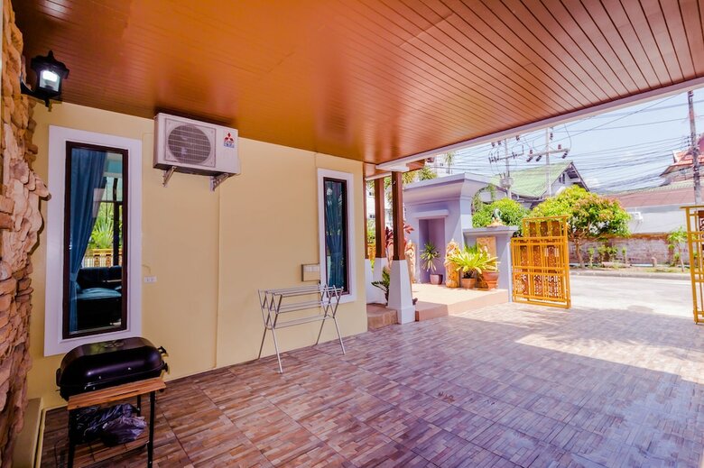 3 Bedrooms Pool Villa Walk To Patong