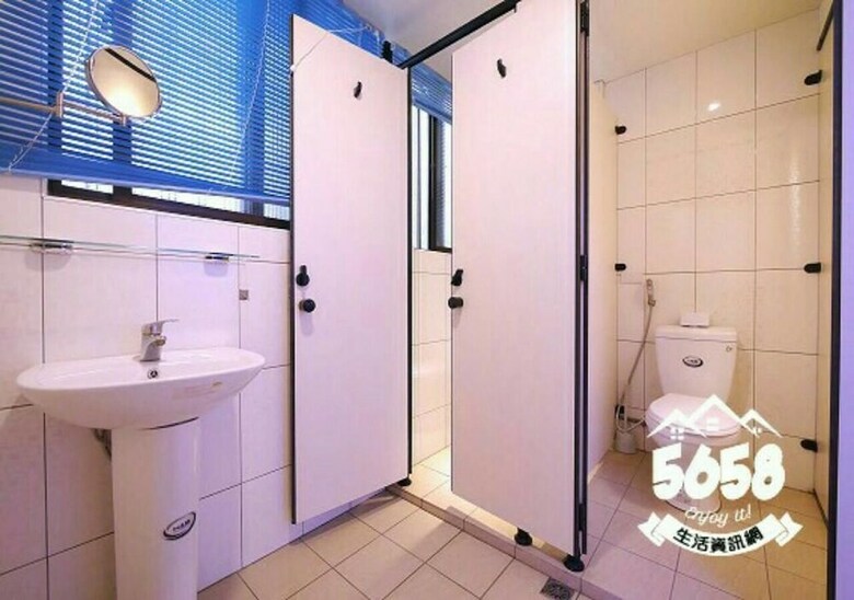 Hotel Taichung Fengjia Duduhouse