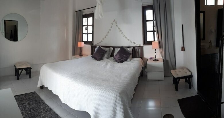 Amintra 5 Villa