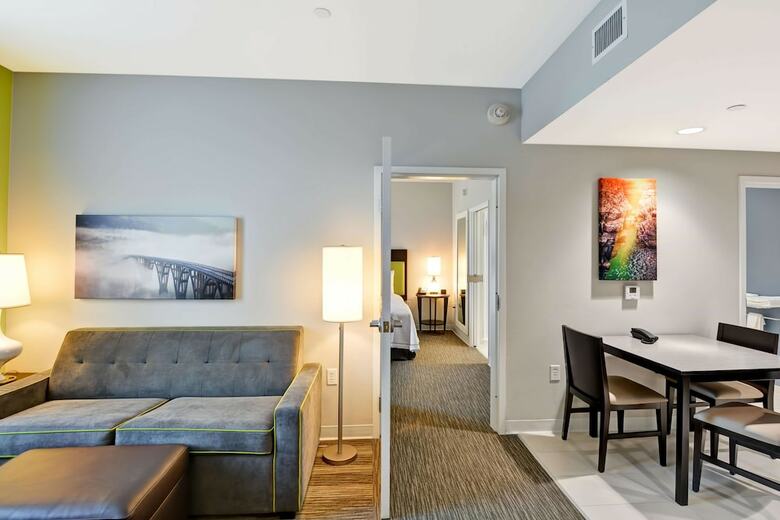 Hotel Home2 Suites By Hilton Azusa