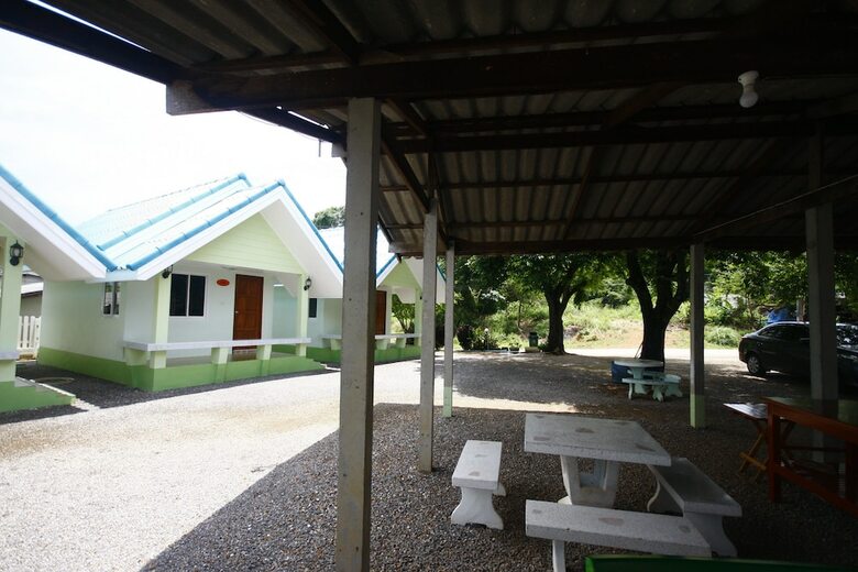 Hotel Chompoo Resort