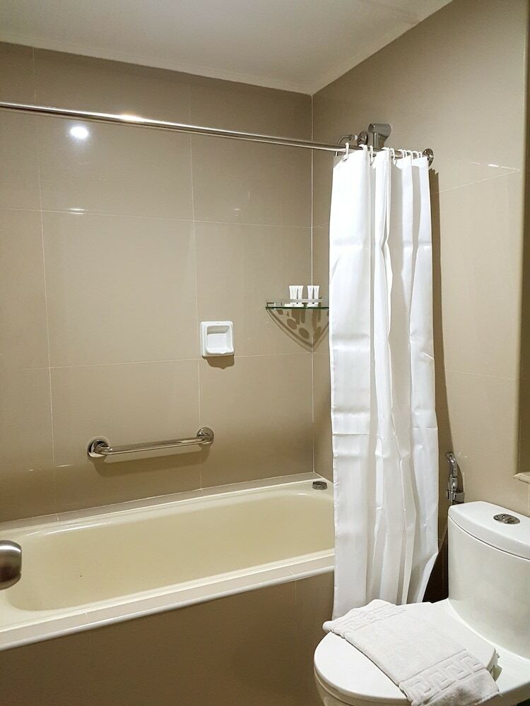 Aparthotel Bsa Tower Serviced Residences
