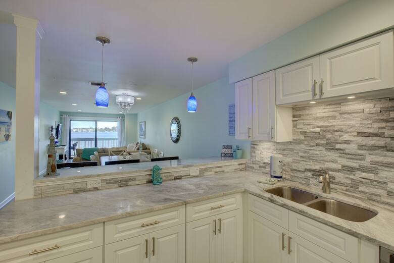 Anna Maria Island Retreat 2br Condo