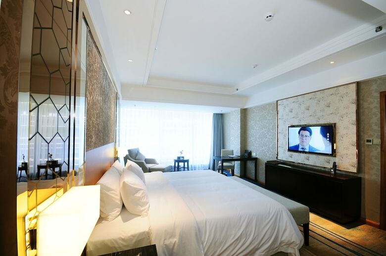 Chengdu Airport Jianguo Hotel
