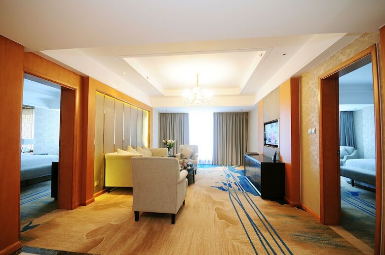 Chengdu Airport Jianguo Hotel