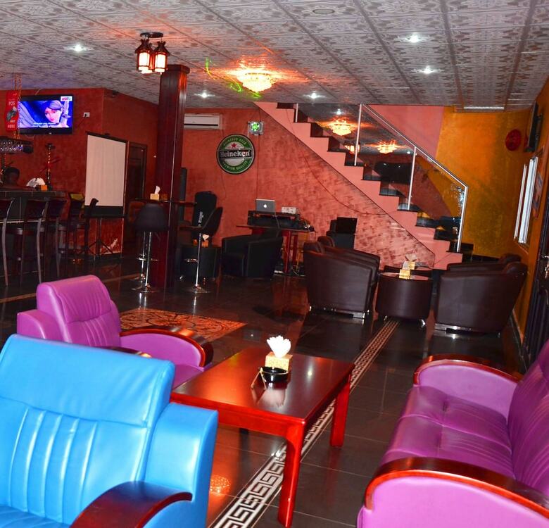 Hotel Executive Inn