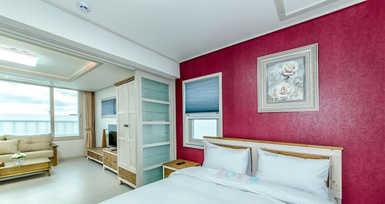 Jeju Jukwang Resort