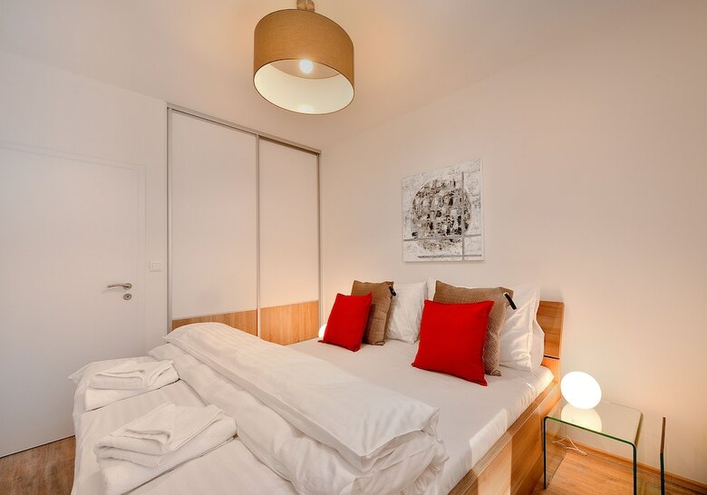 Aparthotel Apollis Business & Budget By Ambiente