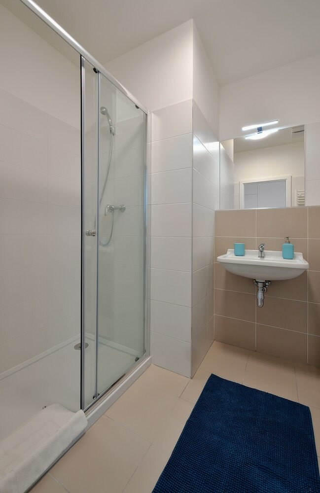Aparthotel Apollis Business & Budget By Ambiente