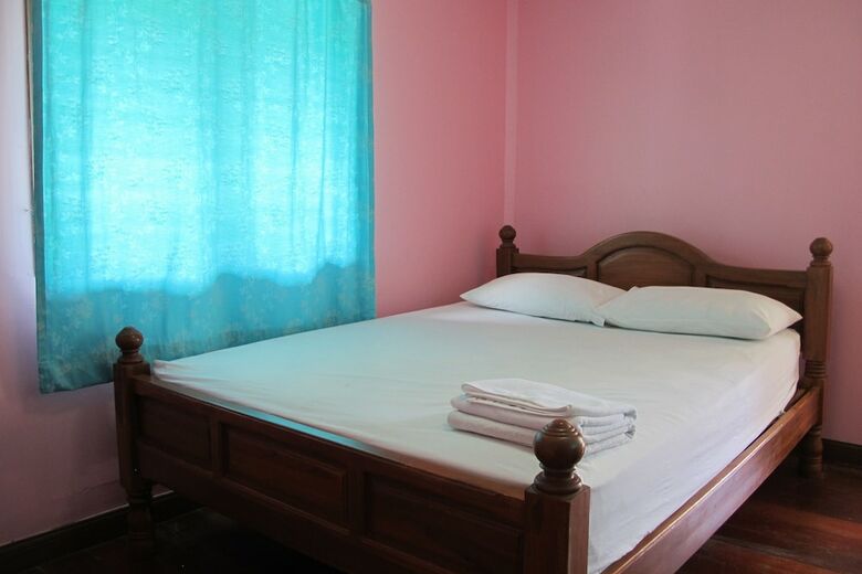 Hotel The Green Resort Sri Racha