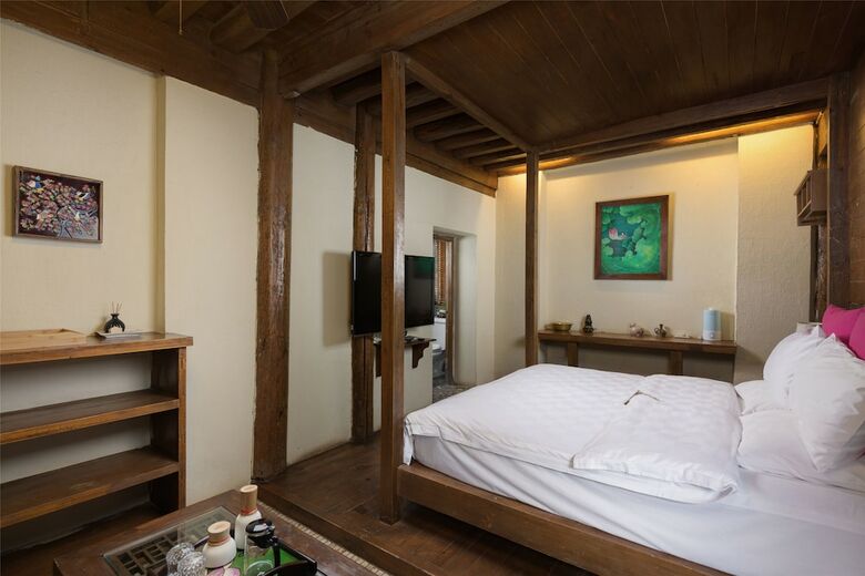 Posada Blossom Hill Inn Lijiang Springland