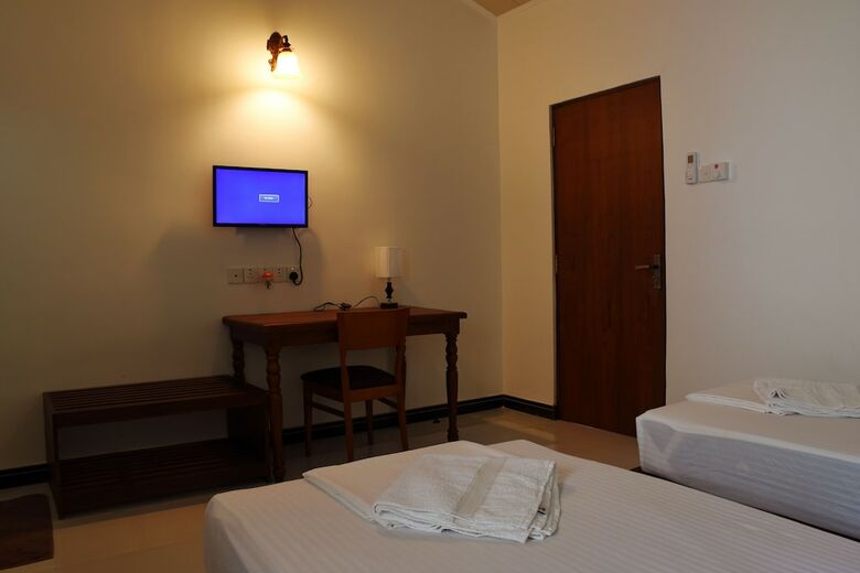 Hotel Sadula Holiday Resort - Anuradhapura
