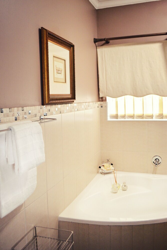 Hotel Bokmakierie Guest House