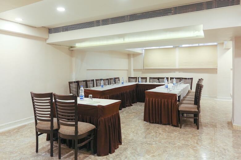 Hotel Treebo Trend Sun Palace Bhopal