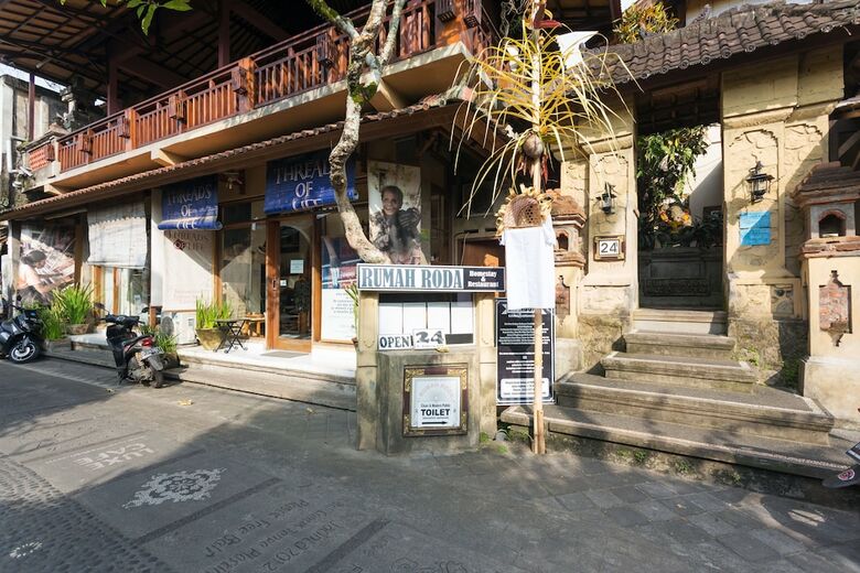 Hotel Rumah Roda