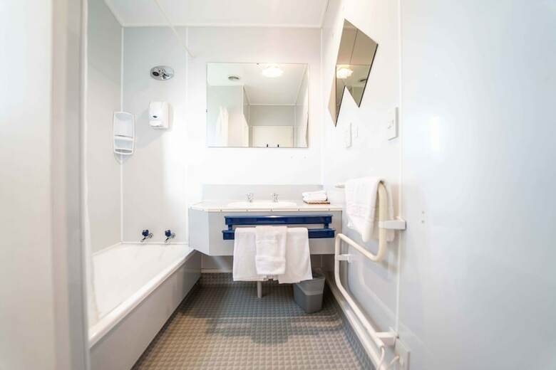 Hostal Fiordland National Park Lodge