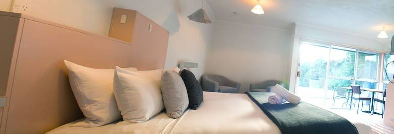 Hostal Fiordland National Park Lodge