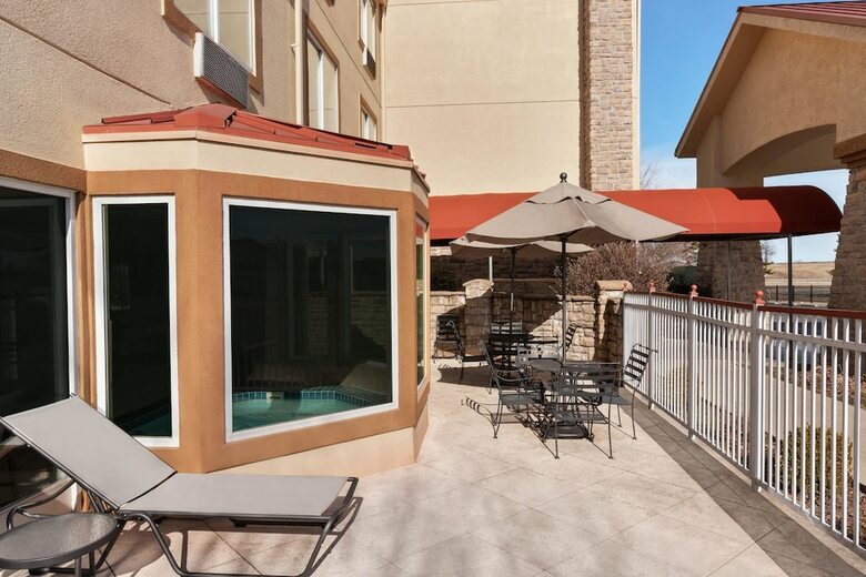Hotel Baymont By Wyndham Springfield I-44