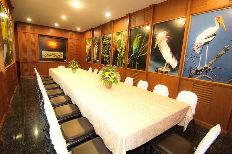 Hotel Sappraiwan Elephant Resort & Sanctuary