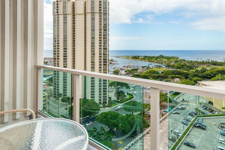 Gaia Hawaii At Ala Moana Hotelcondo