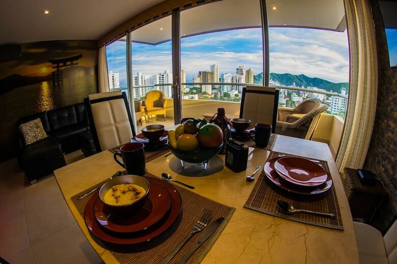 Apartamentos Suiteline Plus - Vista Infinita