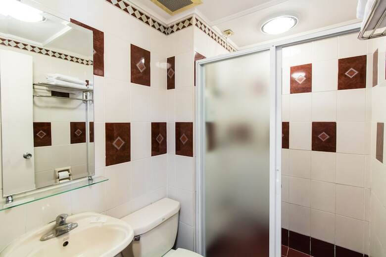 Alcoves Apartments