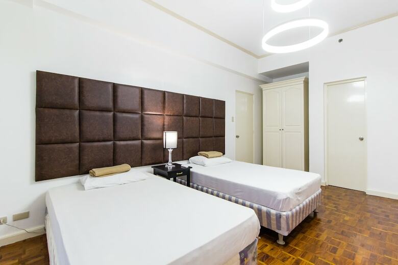 Alcoves Apartments