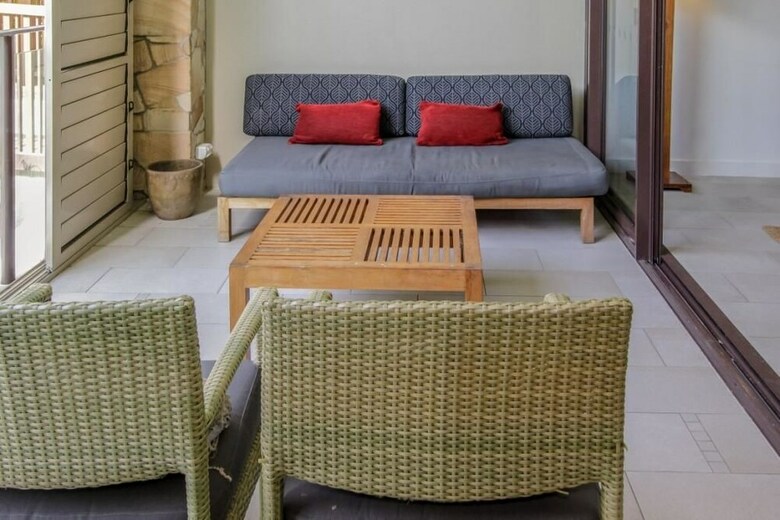 Luxury Private Apartments At Sea Temple