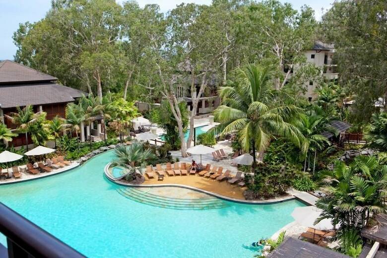 Luxury Private Apartments At Sea Temple