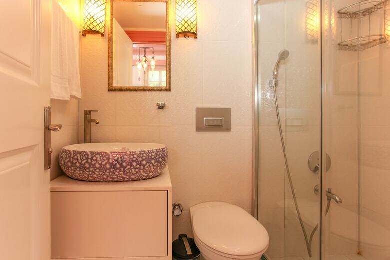 Kalei�i Marina Boutique Hotel