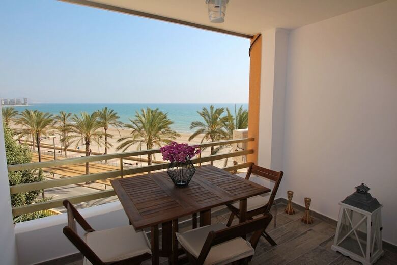 Apartamentos Estudio Playa Muchavista