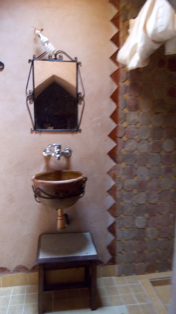 Hotel Gite Chez L'habitant Amzil