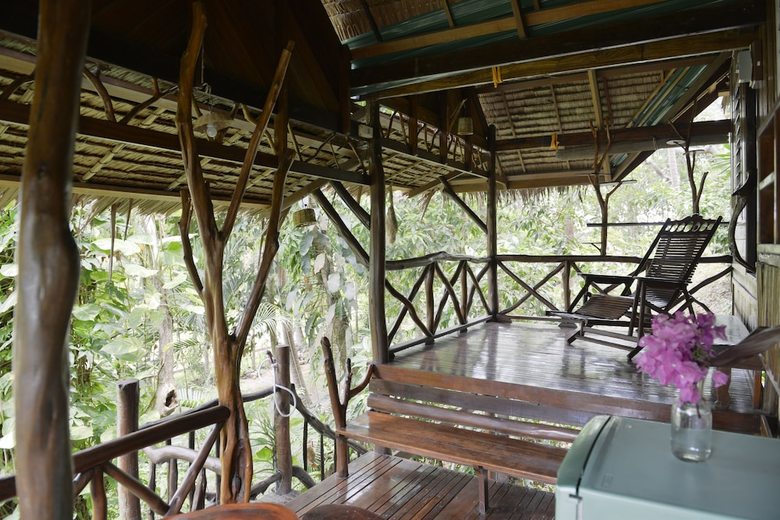 Hotel Sabai Corner Bungalows