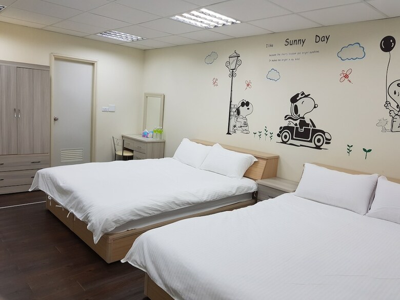 Hotel Fengjia Line Stack