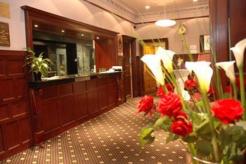 Glynhill Hotel And Leisure Club