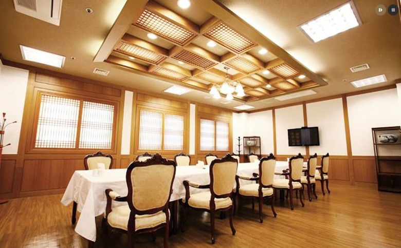 Suanbo Sangnok Tourist Hotel