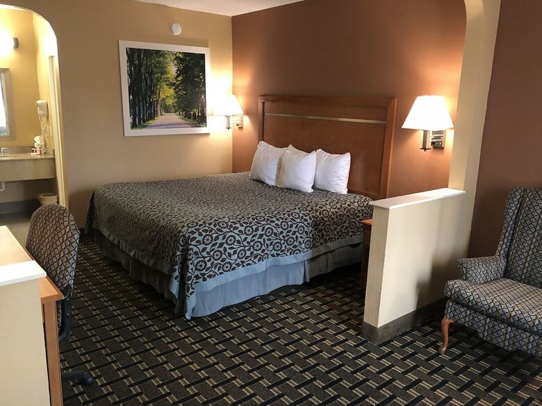 Hotel Days Inn By Wyndham Columbus