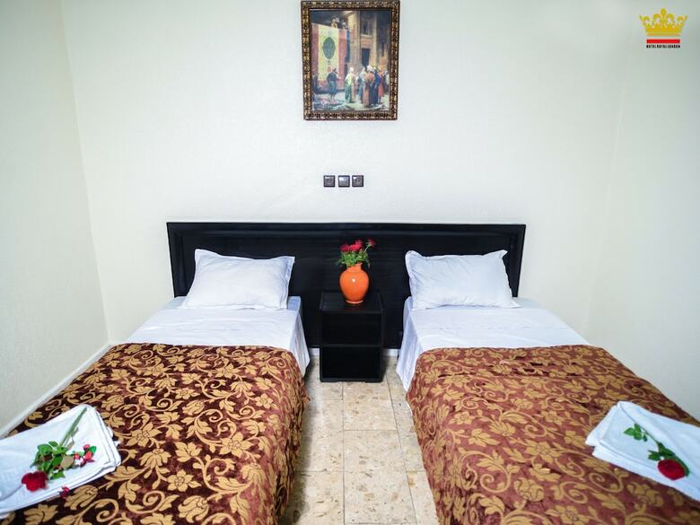 Royal London Apart & Hotel