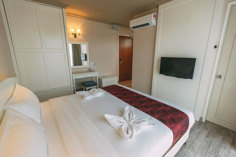 Hotel Tasik Villa International Resort