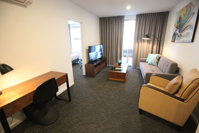 Adelaide Dress Circle Apartments - Kent Town