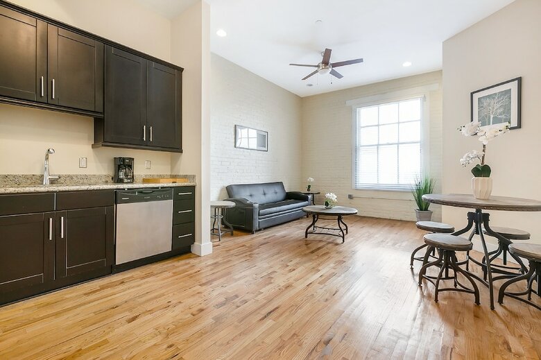 Aparthotel Gorgeous 1br's In Merchant Lofts By Hosteeva