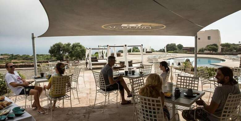 Bed & Breakfast Al-qubba Wellness & Resort