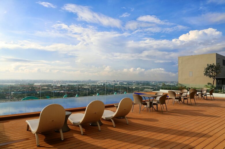 Maayo Hotel
