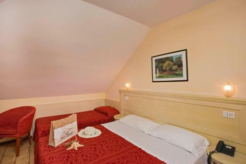 Hotel Lo Squalo