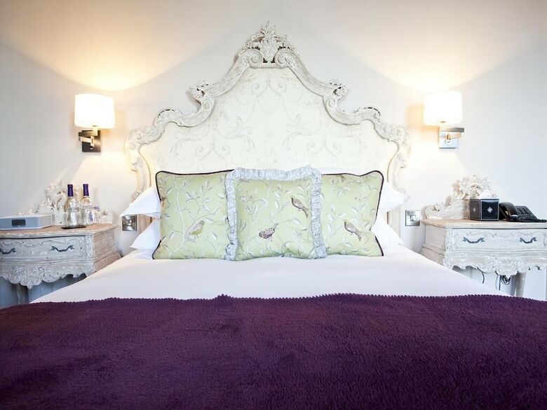 The Royal Hotel