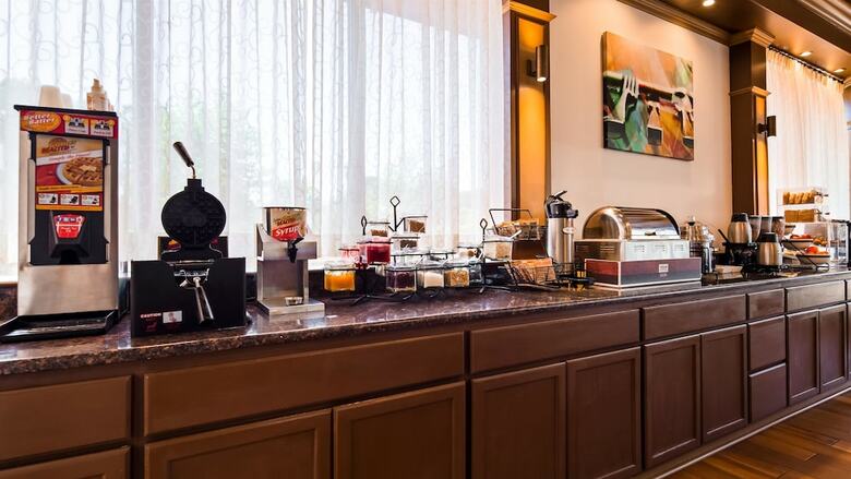 Hotel Best Western Hampton Coliseum Inn